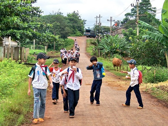 Students will receive higher support in buying medical insurance (Photo: SGGP)