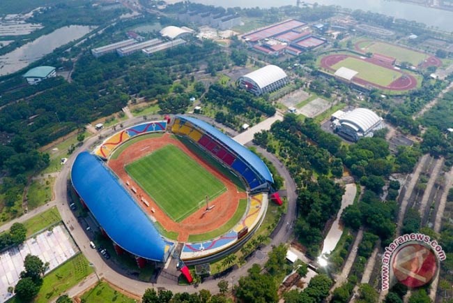 On August 13, the women’s national football team headed to Indonesia. They will compete in Palembang city on August 19. (Source: VNA)