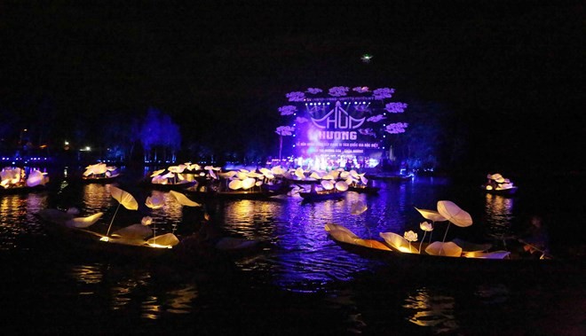 The ceremony to receive the certificate honouring the Huong Son landscape complex, also known as Huong Pagoda, was held on September 19 (Photo: VNA)