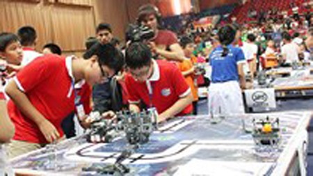 Robothon festival held in HCMC