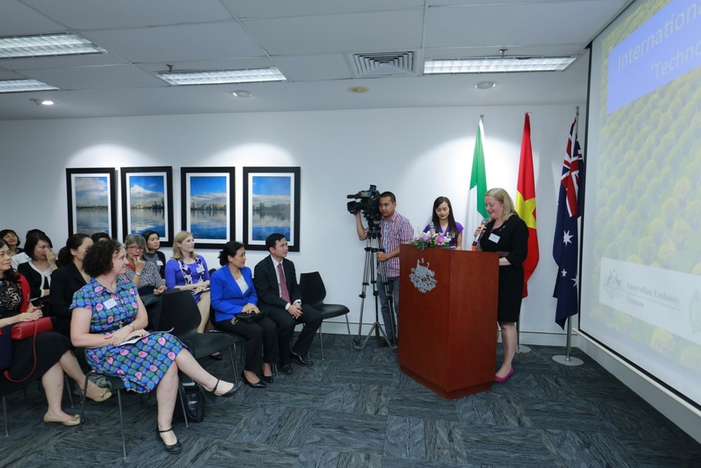 Australia, Ireland support Vietnam to promote technologies 