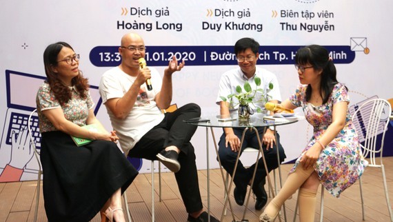 Some well-known translators at a talk in the Book Street (PHoto: SGGP)