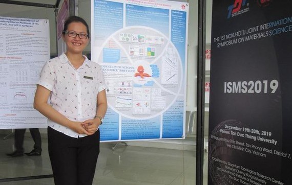 The 32-year-old female scientist is given the 2020 Young Research Prize ( Photo: SGGP)