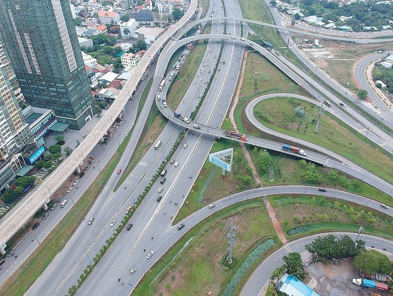 Roads in Thu Duc City (Photo: SGGP)