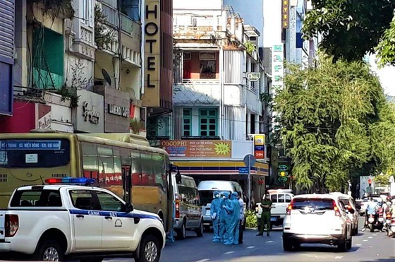 HCMC lockdowns hotel where illegal Chinese immigrants stay