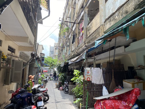 Lack of legal corridor results in stagnant renovation of old apartments ảnh 1 Lack of legal corridor results in stagnant renovation of old apartments ảnh 1