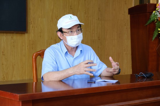HCMC Party Chief pays unscheduled visits to check Covid-19 preventative task ảnh 2 HCMC Party Chief pays unscheduled visits to check Covid-19 preventative task ảnh 2