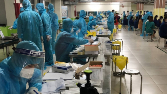 HCMC sees decrease in Covid-19 cases ảnh 1 HCMC sees decrease in Covid-19 cases ảnh 1