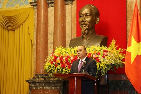 President Phuc praises students winning international Olympic competitions ảnh 2 President Phuc praises students winning international Olympic competitions ảnh 2