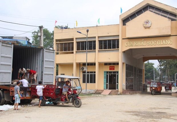 China reopens one more border gate with Vietnam ảnh 1 China reopens one more border gate with Vietnam ảnh 1