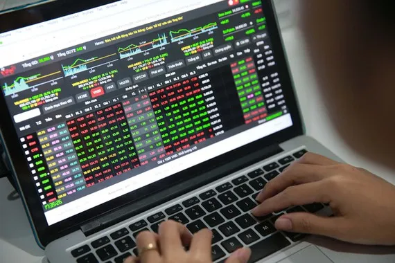 VN-Index khởi động tháng 11 giảm hơn 22 điểm