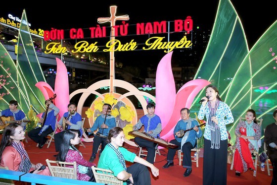 Spring atmosphere in the air countrywide ảnh 3