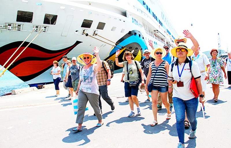 Tourism industry needs aggressive promotion ảnh 1 Tourism industry needs aggressive promotion ảnh 1