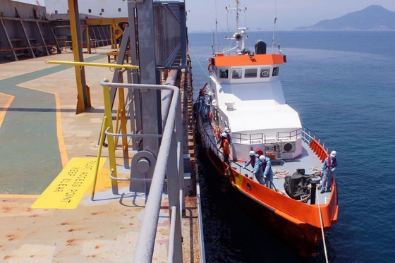 Vietnam saves foreign sailors suffering heart attack ảnh 1 Vietnam saves foreign sailors suffering heart attack ảnh 1