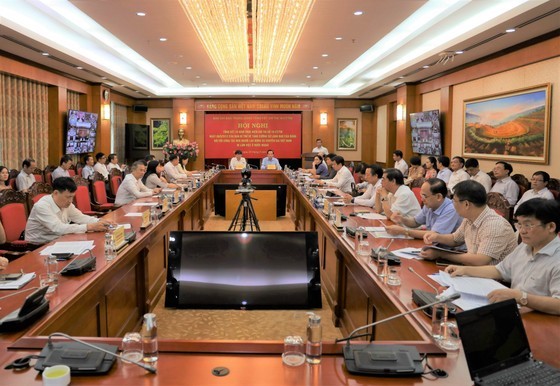 Vietnamese workers abroad send home US$10 billion yearly ảnh 1 Vietnamese workers abroad send home US$10 billion yearly ảnh 1