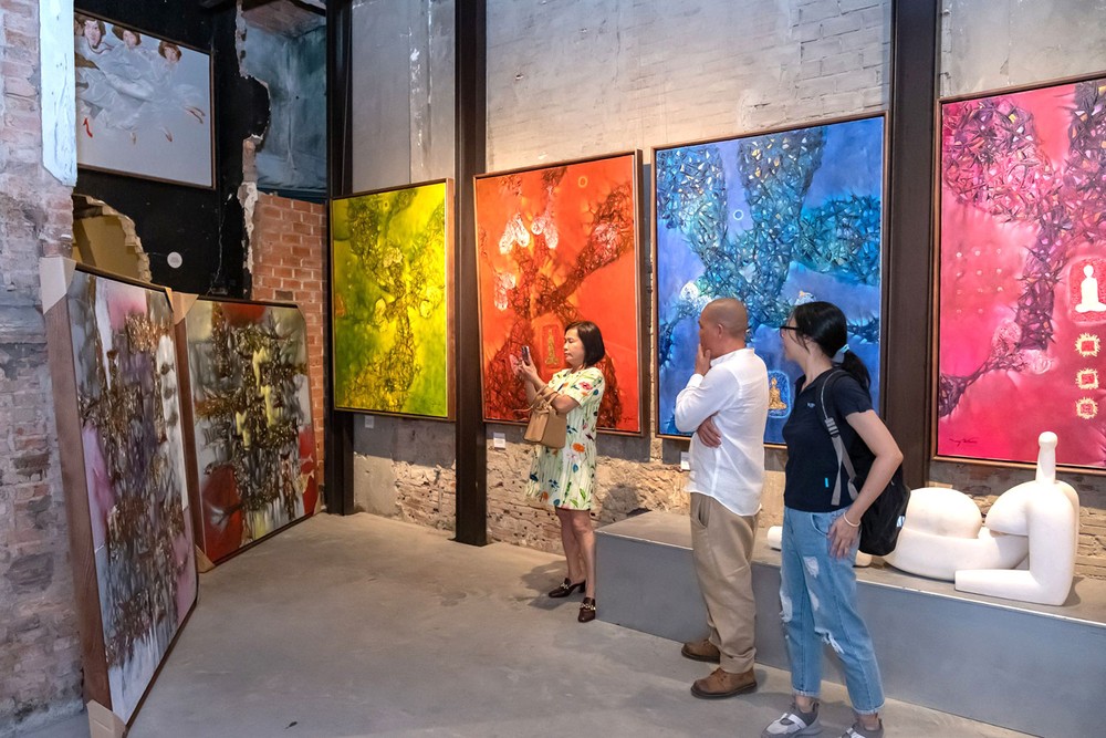 International collectors buy Vietnamese paintings worth millions of US dollar ảnh 1 International collectors buy Vietnamese paintings worth millions of US dollar ảnh 1