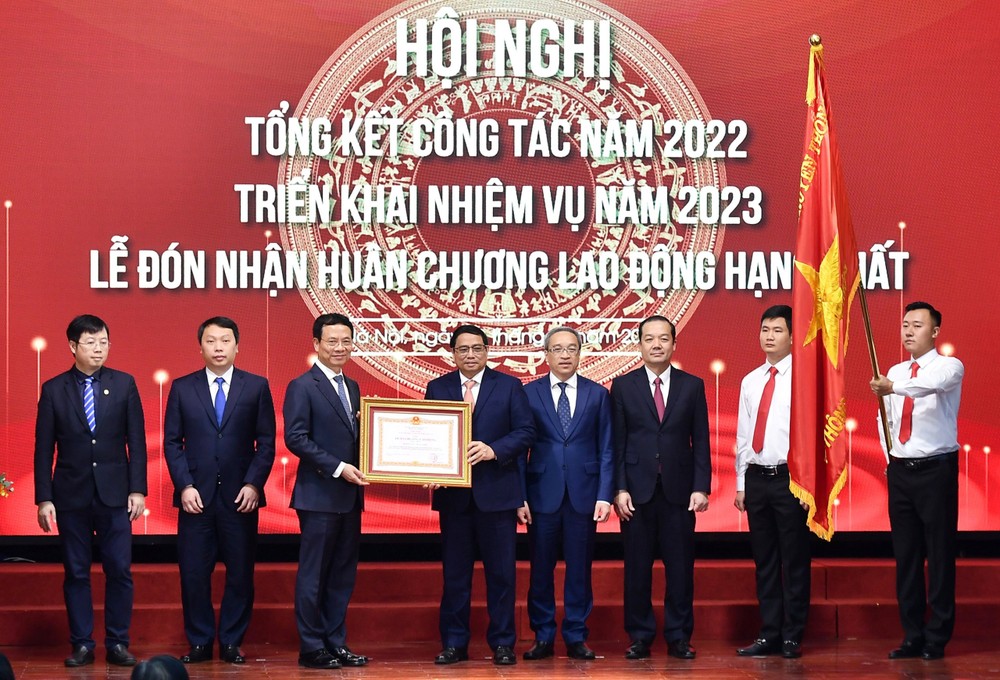 At the ceremony, the Ministry also receives the First-class Labor Medal.