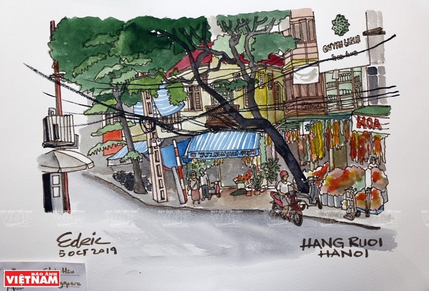 It could be said that ancient houses and old street corners are always 'specialties' that attract tourists whenever they visit the capital city (Photo: VNP/VNA)