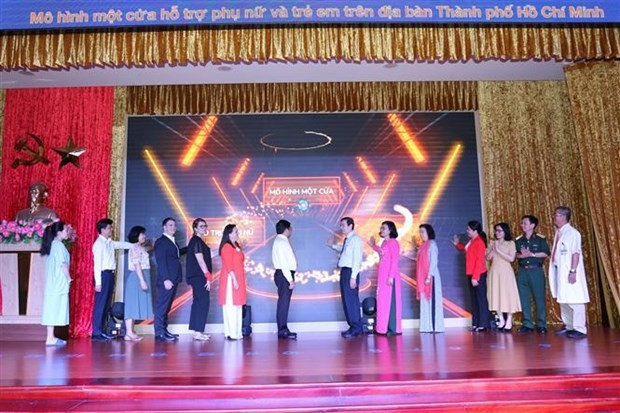 Launching ceremony of one-stop model for women and children (Photo: VNA)