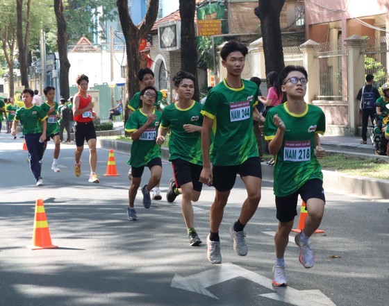 Students run in the event (Photo: SGGP) Students run in the event (Photo: SGGP)