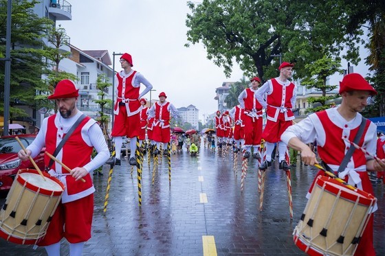 Belgian artists’ much-awaited performance at festival in Vietnam ảnh 6 Belgian artists’ much-awaited performance at festival in Vietnam ảnh 6