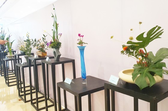 Ikebana flower arrangement is formed in the 15th century and has so far always been loved by generations of people and beyond the borders of Japan