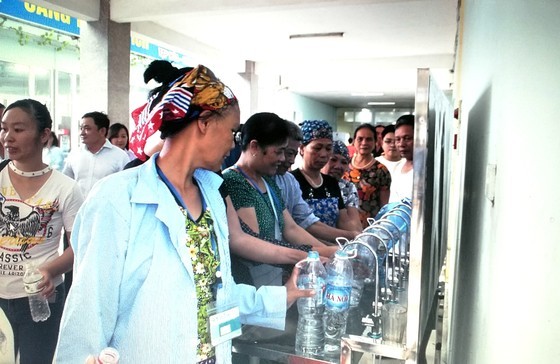Hospitals must supply drinking water for patients and their family members Hospitals must supply drinking water for patients and their family members