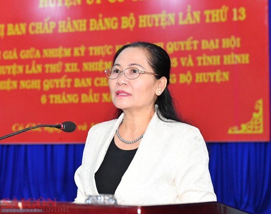 Chairwoman Nguyen Thi Le at the meeting (Photo: SGGP) Chairwoman Nguyen Thi Le at the meeting (Photo: SGGP)
