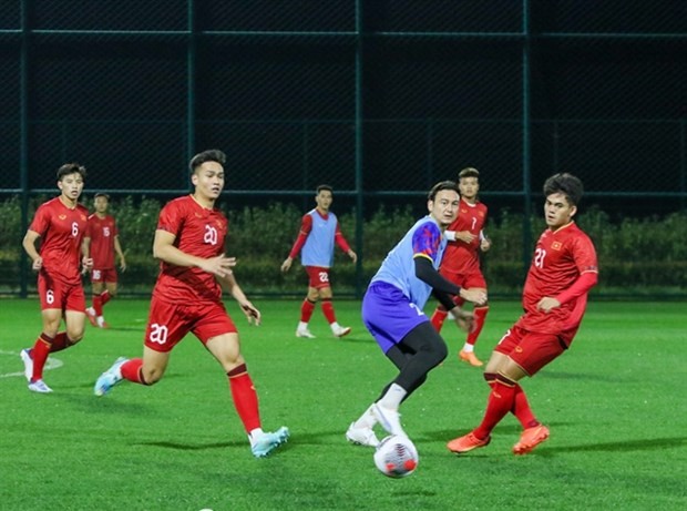 The Vietnamese team train ahead of their friendly match with China on October 10. (Photo: VFF) The Vietnamese team train ahead of their friendly match with China on October 10. (Photo: VFF)