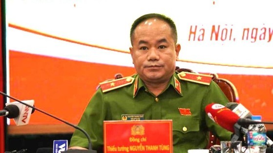 Major General Nguyen Thanh Tung, Deputy Director, Head of the Police Investigation Agency, Hanoi City Police chairs the press conference. Major General Nguyen Thanh Tung, Deputy Director, Head of the Police Investigation Agency, Hanoi City Police chairs the press conference.