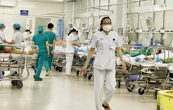 Vietnamese government adds more people to get government-funded health insurance Vietnamese government adds more people to get government-funded health insurance