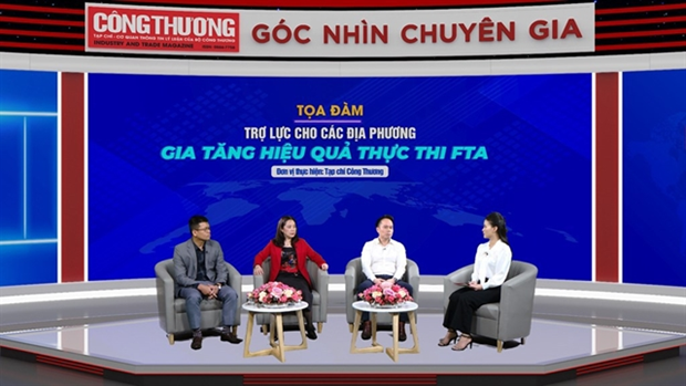 A seminar held in Hanoi on October 31 to discuss how to enhance the implementation of free trade agreements. The Ministry of Industry and Trade is helping provinces improve their capability in this regard. (Photo: VNA)