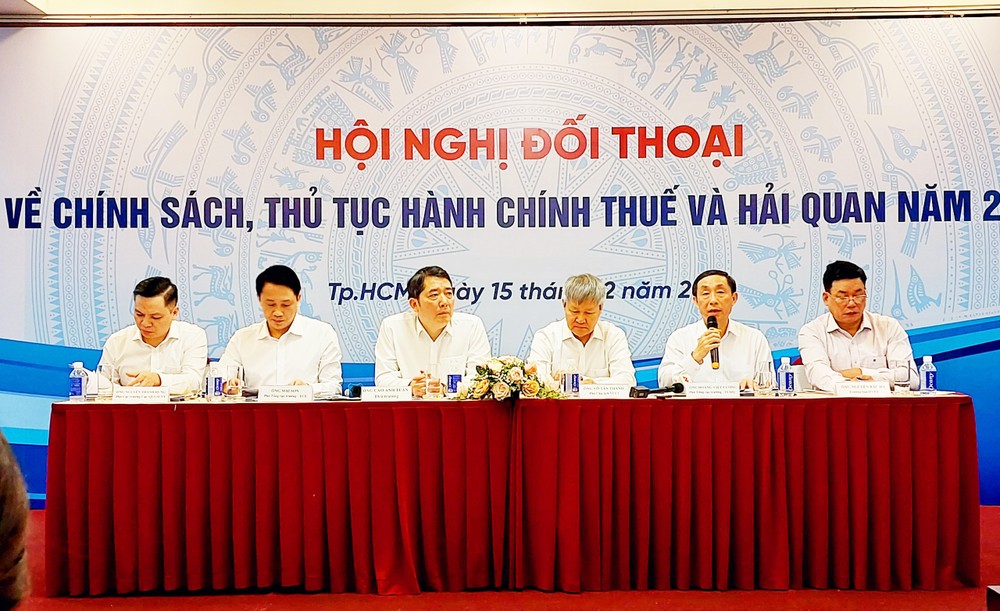 At the meeting tax-6979.jpg