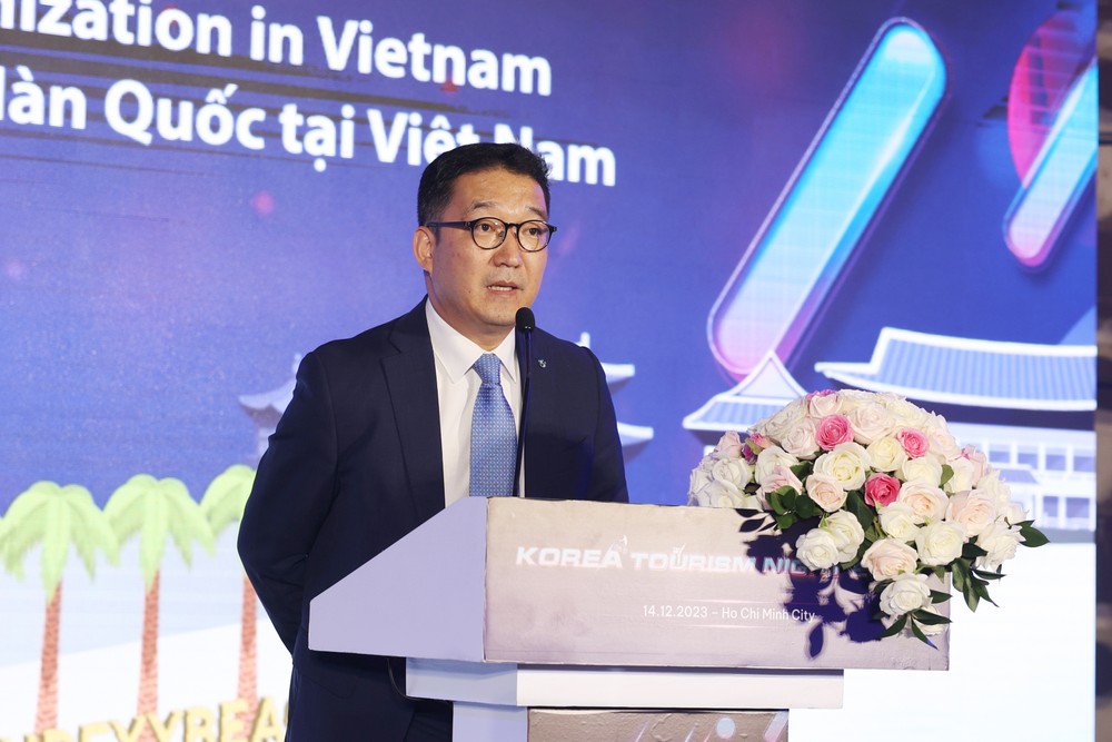 Chief Representative of the Korea Tourism Organization in Vietnam (KTO Vietnam) Lee Jae Hoon speaks at the Korea Tourism Night event & Korea Tourism Awards 2023 in Ho Chi Minh City tourism-3203.jpg