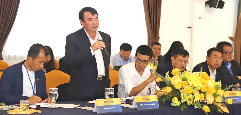 Vice Chairman of Lam Dong Provincial People's Committee Pham S speaks at the Lam Dong - Guangdong (China) Tea Industry Trade Connection Conference recently held in Bao Loc City tea-375.jpg