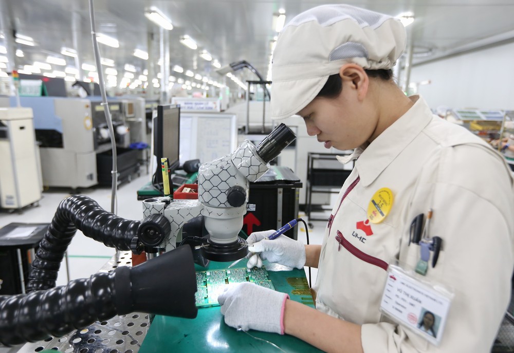 Manufacturing semiconductor circuits at UMC Vietnam Electronics Company with FDI capital in Tan Truong Industrial Park in Hai Duong Province. opportunity-7777.jpg