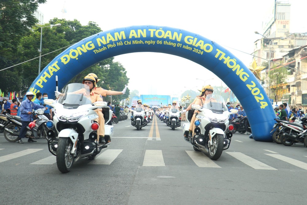 traffic-4-7281.jpg
