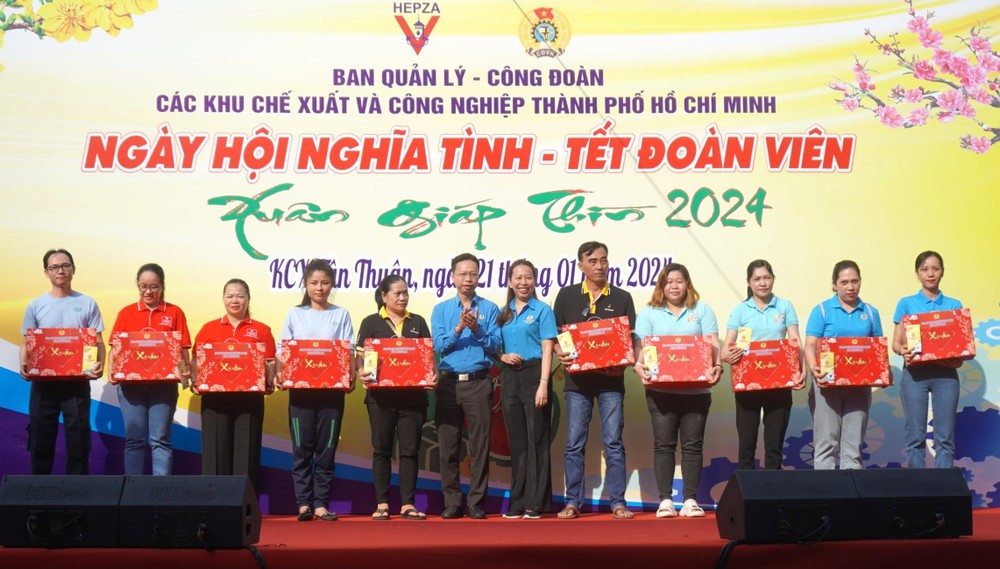 tang-qua-6973.jpg