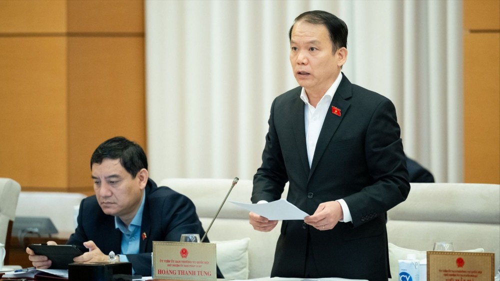 Chairman of the National Assembly's Committee on Legal Affairs Hoang Thanh Tung (Photo: SGGP) tung-605.jpg