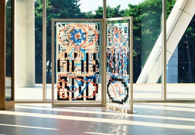 An installation by artist Lee Hwayoung will be displayed at the upcoming exhibition at the Vietnam National Library in Hanoi. (Photo: VNA) art-installation-2021.jpg.webp