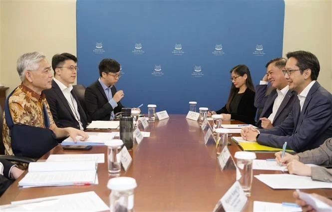 The 16th Vietnam-Singapore political consultation held in the city state on September 4 (Photo: VNA) singapore-9053.jpg.webp