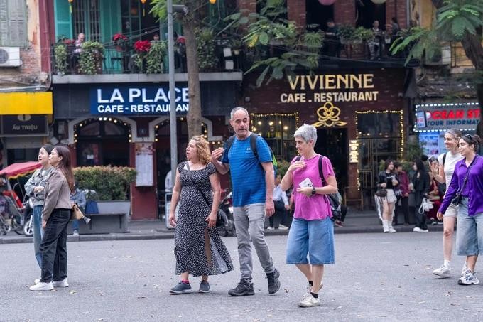 More foreign tourists come to Hanoi Hanoi.jpg