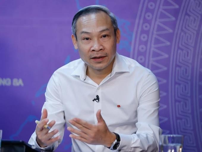 Member Phan Duc Hieu of the National Assembly's Economic and Financial Committee hie.jpg