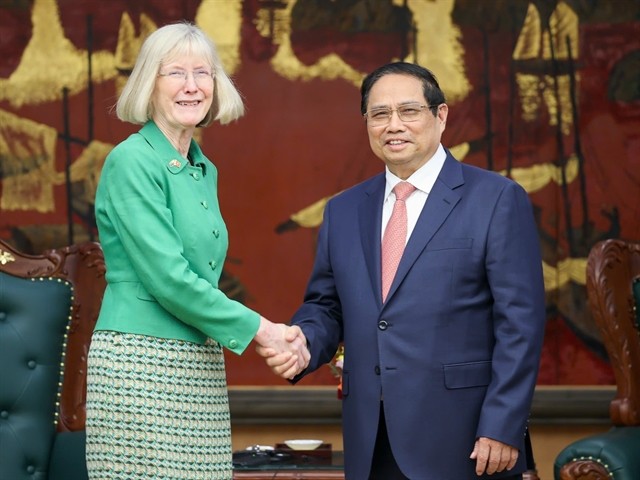 Prime Minister Pham Minh Chinh hosts a reception for Australian Ambassador Gillian Bird in Hanoi on July 2. (Photo: VNA) uc.jpg