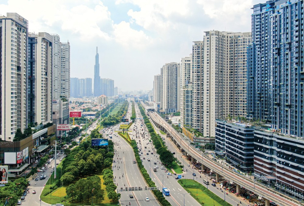 A corner of Ho Chi Minh City – the country’s leading economic, cultural, and tourism hub hcmc.jpg