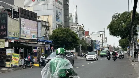 khi-thai-h1-9902-977.jpeg