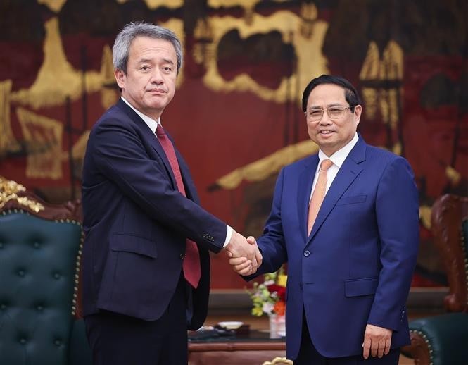 Prime Minister Pham Minh Chinh (R) and Masayuki Omoto, CEO of Marubeni Corporation at their meeting on July 14. (Photo: VNA) pham-minh-chinh-marubeni.jpg