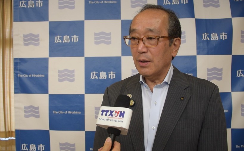 Mayor of Hiroshima Kazumi Matsui expresses deep appreciation for Vietnam’s active participation in the “Mayors for Peace” movement of Japan. (Photo: VNA) kazumi.jpg