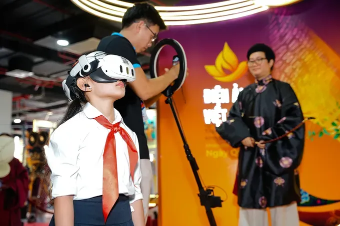 The digital studio area is one of the attractions for young people. dsc09187-1993-7207.png