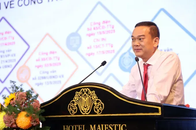 Pharmacist Nguyen Thanh Hien, Deputy Head of the Legal Inspection Division of the Ho Chi Minh City Department of Health, speaks at the event dsck1-nguyen-thanh-hien-pho-truong-phong-phong-kiem-tra-phap-che-so-y-te-2-7325-8377.jpg